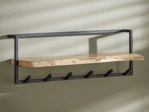 Wandboard mit Haken an der Wand